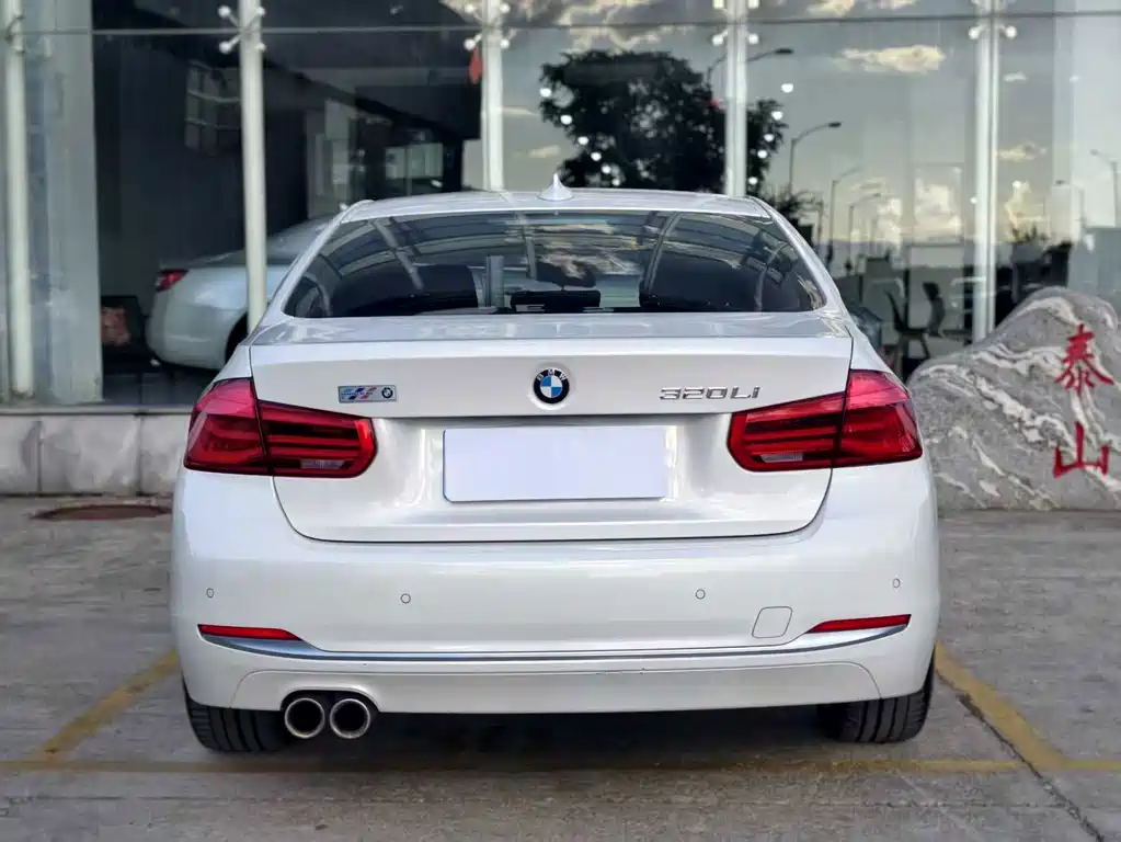 BMW 3 Series — миниатюра 15