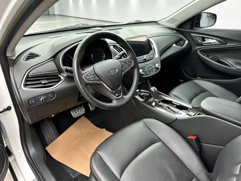Chevrolet Malibu XL — миниатюра 7