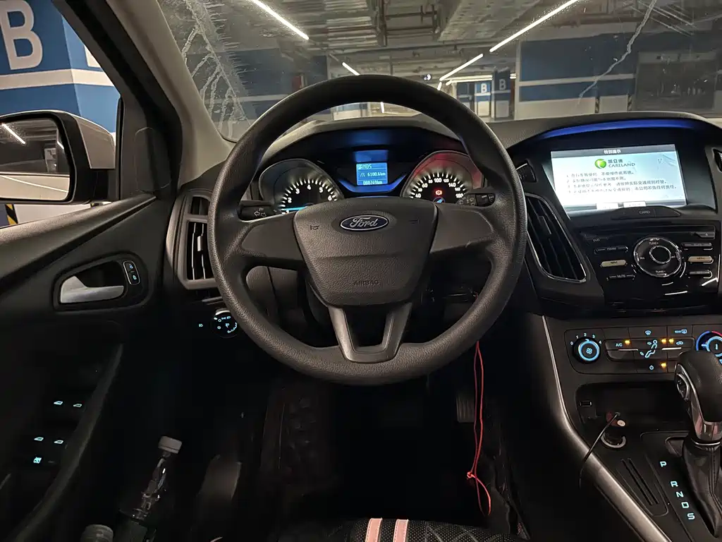 Ford Focus — миниатюра 15