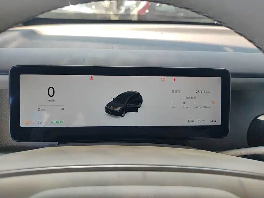 Leapmotor Leapmotor B10 — миниатюра 12