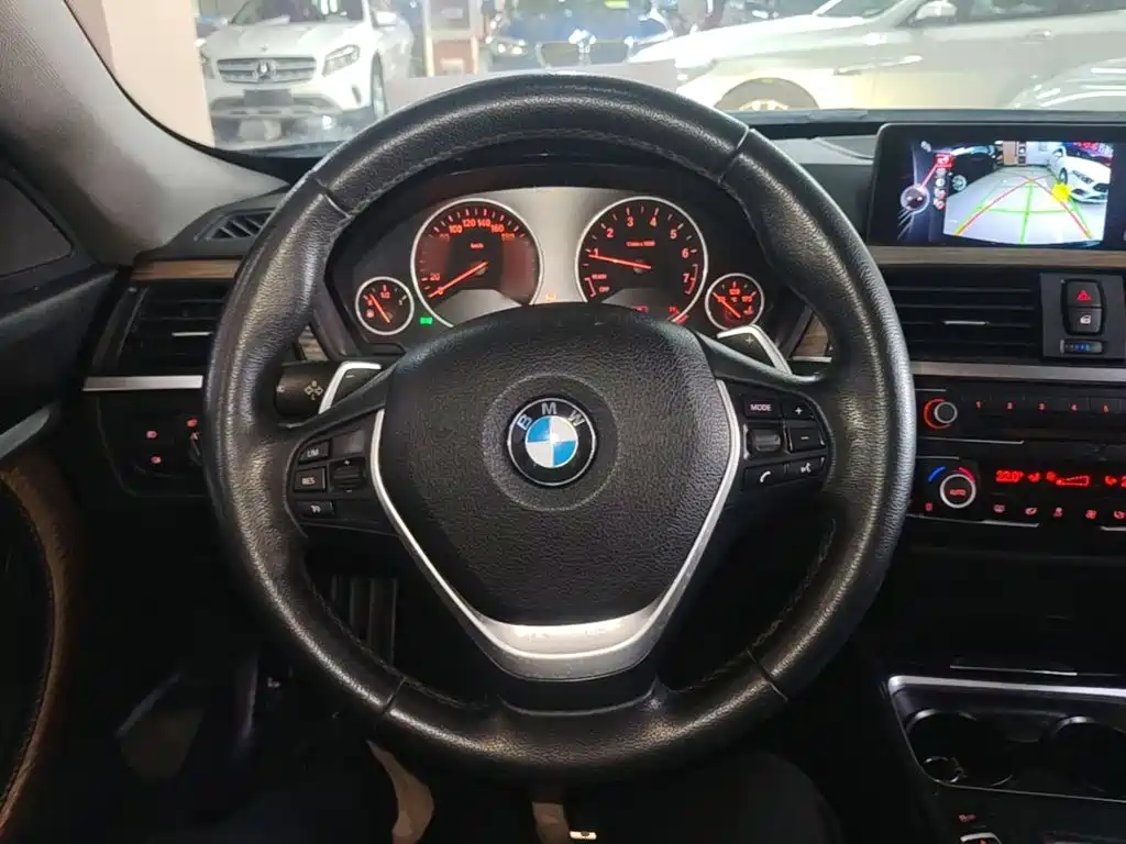 BMW 3 Series GT — миниатюра 11