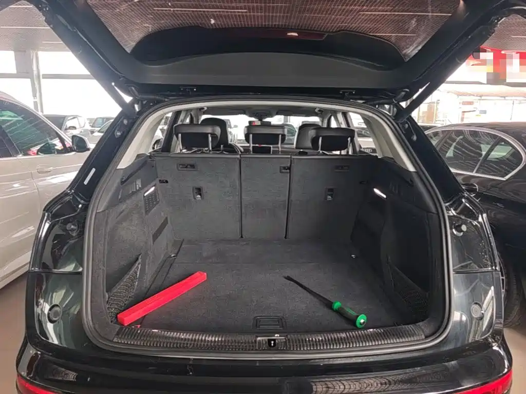 Audi Q5L — миниатюра 19