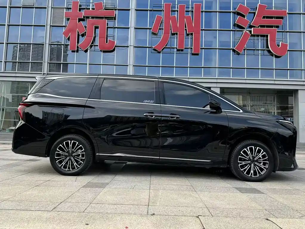 Fengxing Xinghai V9 — миниатюра 4