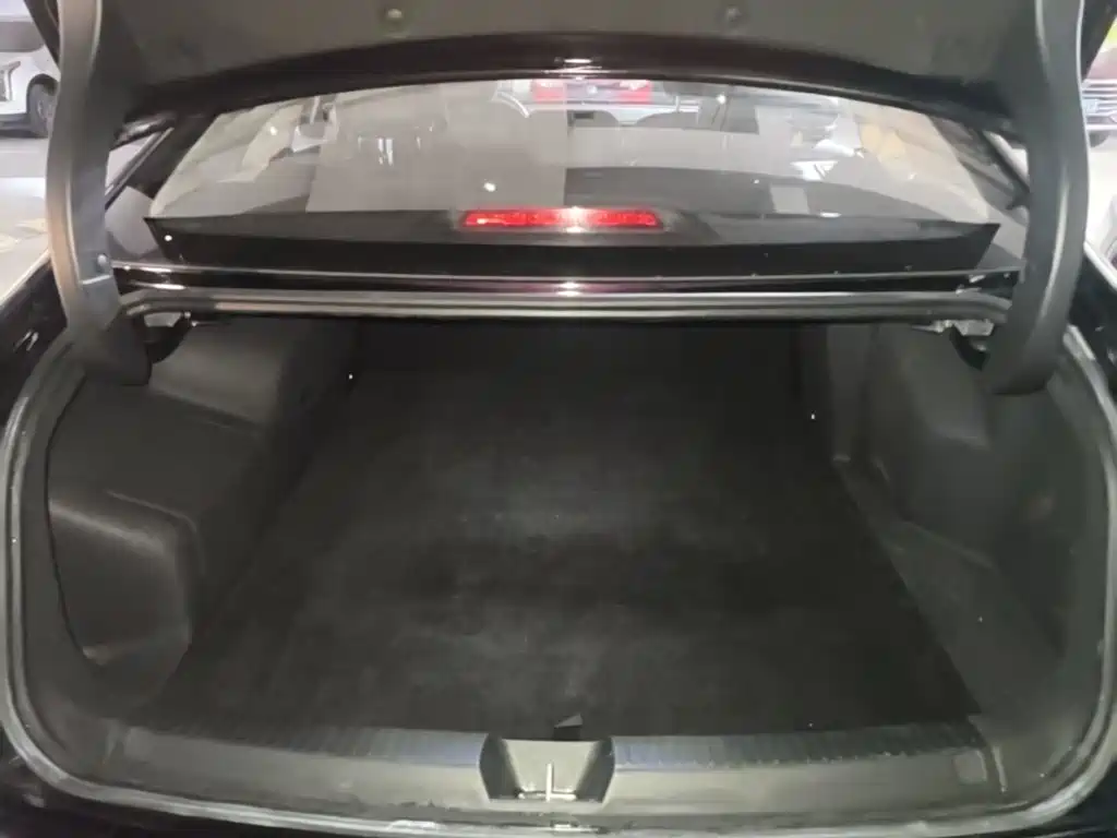 Wuling Xingguang — миниатюра 19