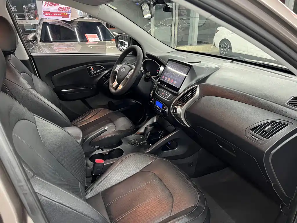 Hyundai ix35 — миниатюра 11