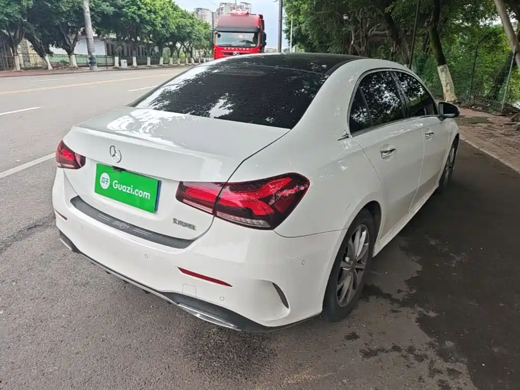 Mercedes-Benz A-Class — миниатюра 7