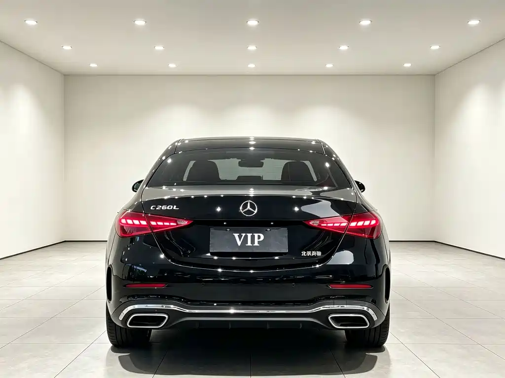 Mercedes-Benz C-Class — миниатюра 8