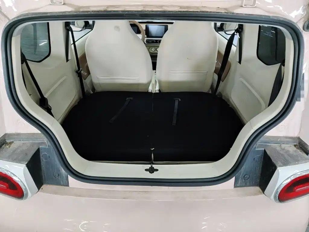 Wuling MINIEV — миниатюра 19