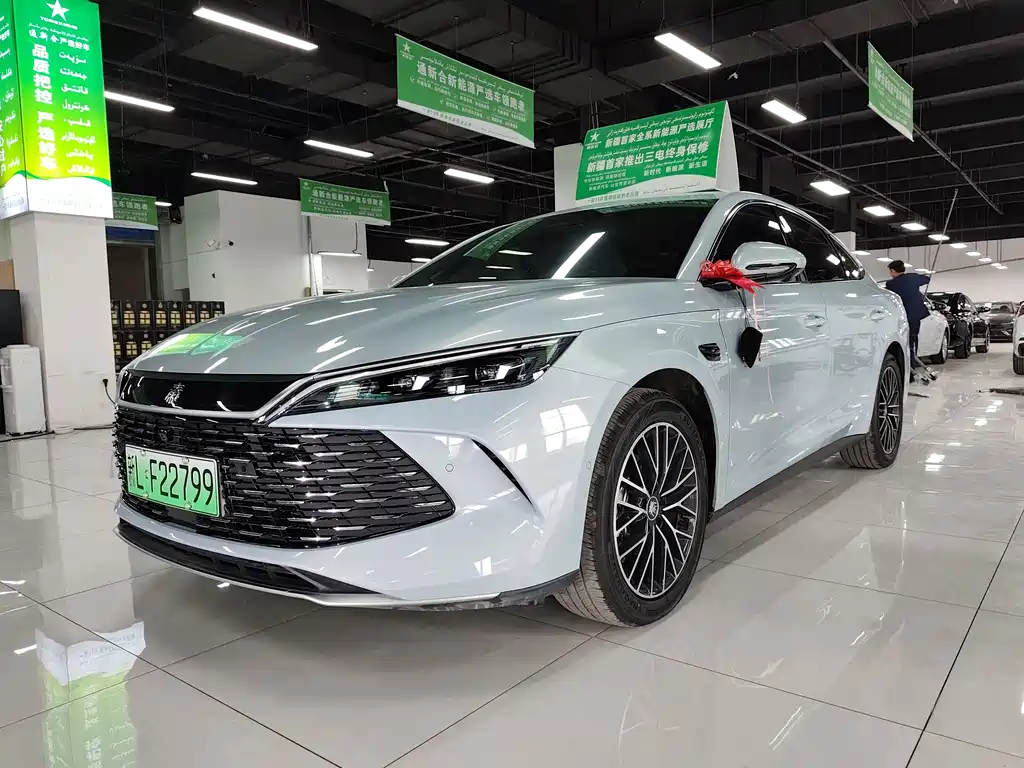 Byd Qin L 2025