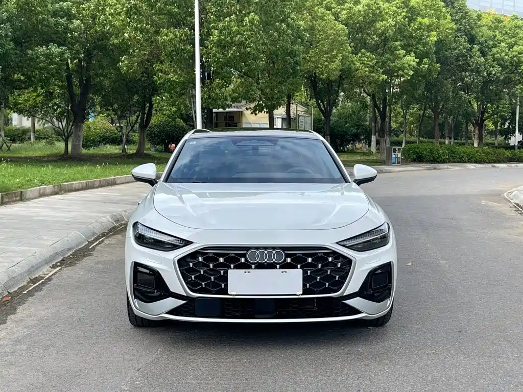 Audi A5L — миниатюра 3