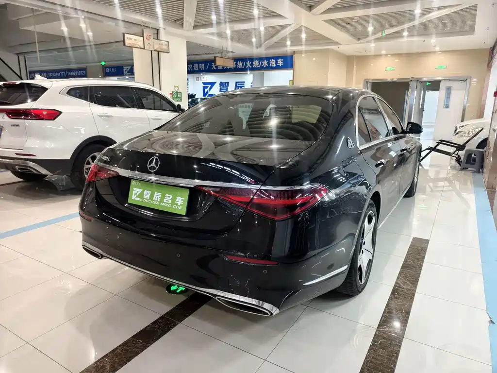 Mercedes-Benz S-Class — миниатюра 10