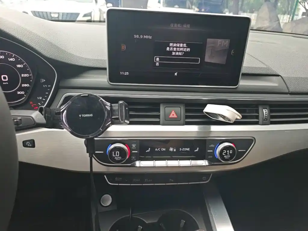 Audi A4L — миниатюра 13