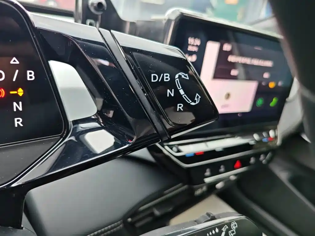 Volkswagen ID.3 — миниатюра 14