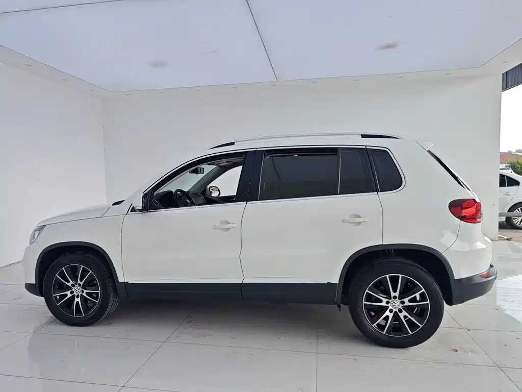 Volkswagen Tiguan — миниатюра 30