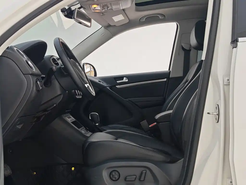 Volkswagen Tiguan — миниатюра 7