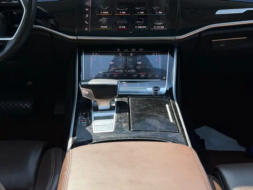 Audi A8 — миниатюра 13