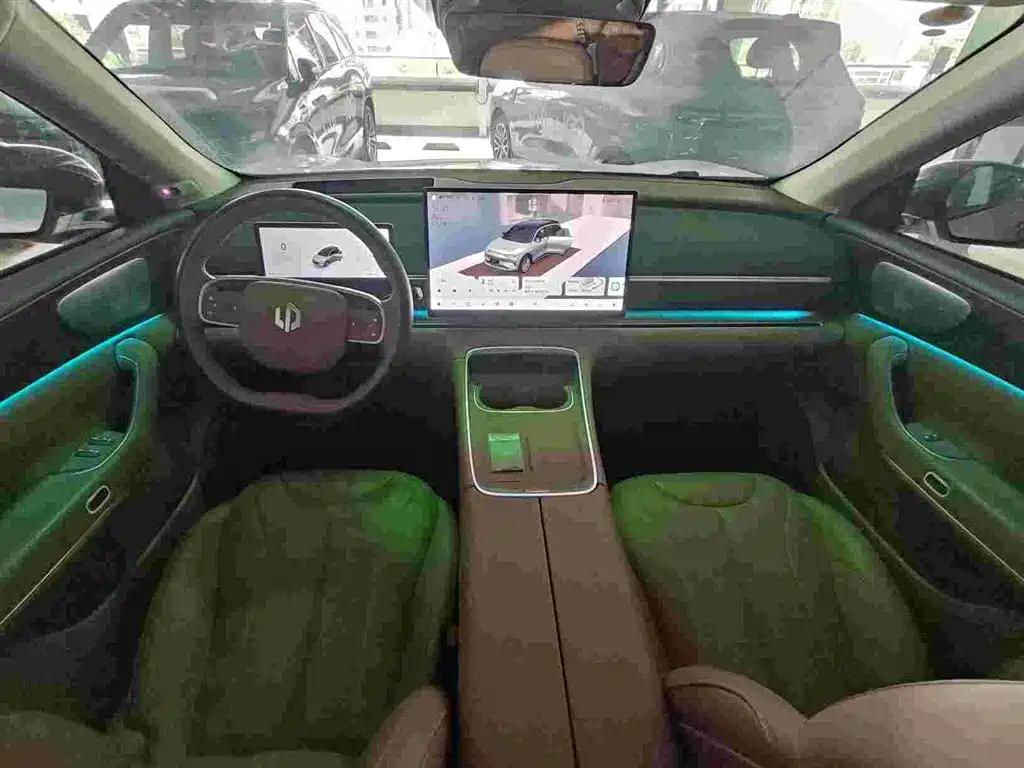 Leapmotor Leapmotor C11 — миниатюра 7