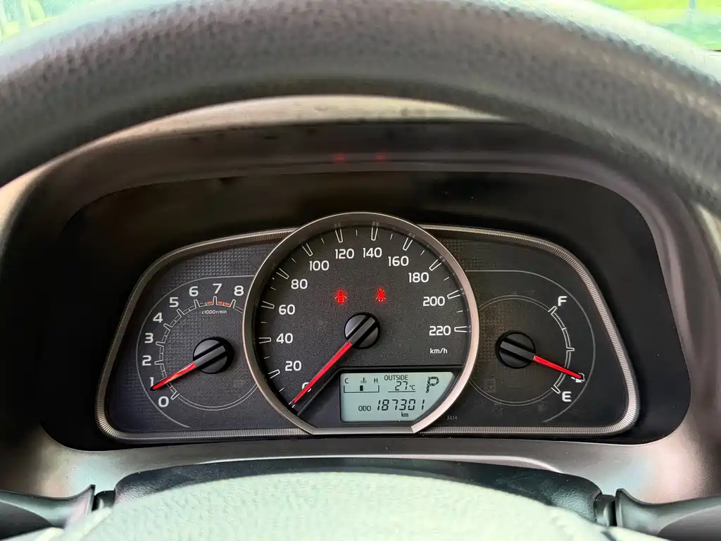 Toyota RAV4 — миниатюра 13
