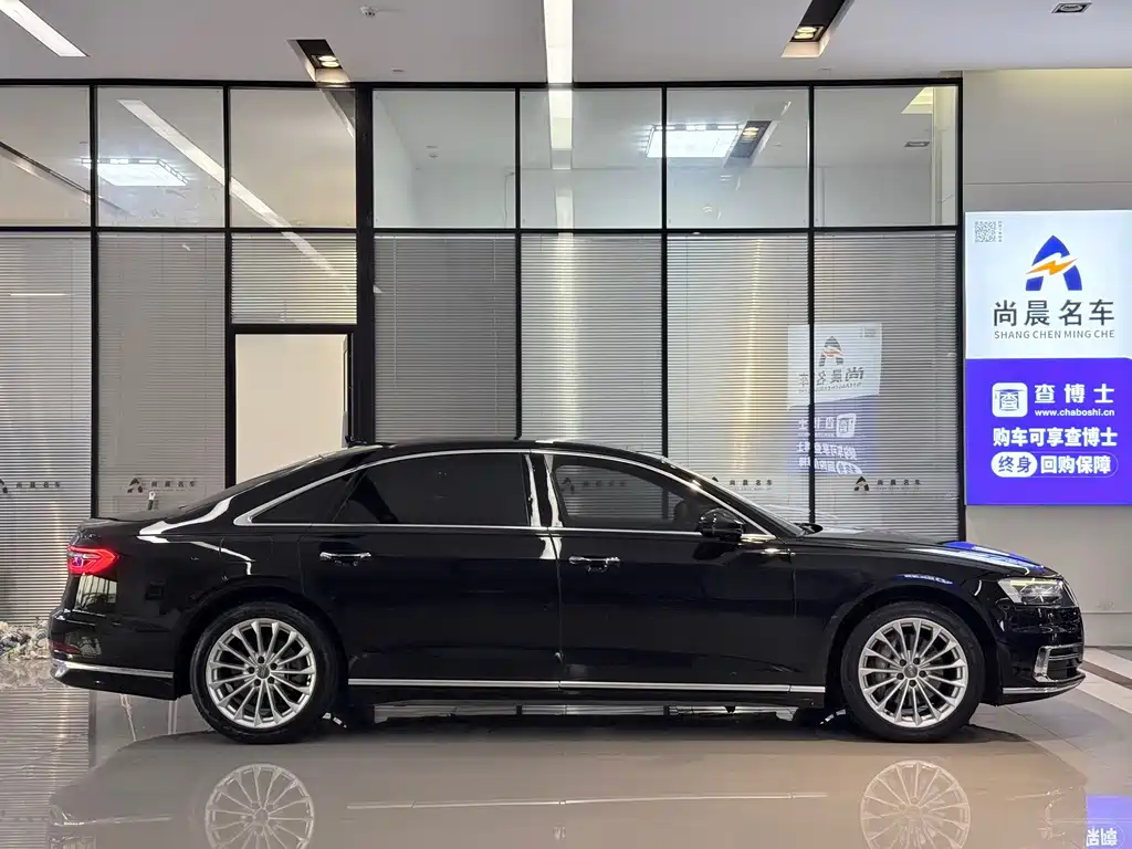 Audi A8 — миниатюра 16