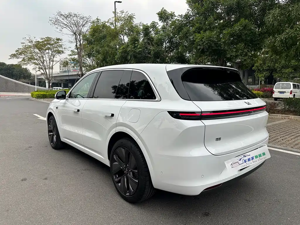 Li Auto IDEAL L6