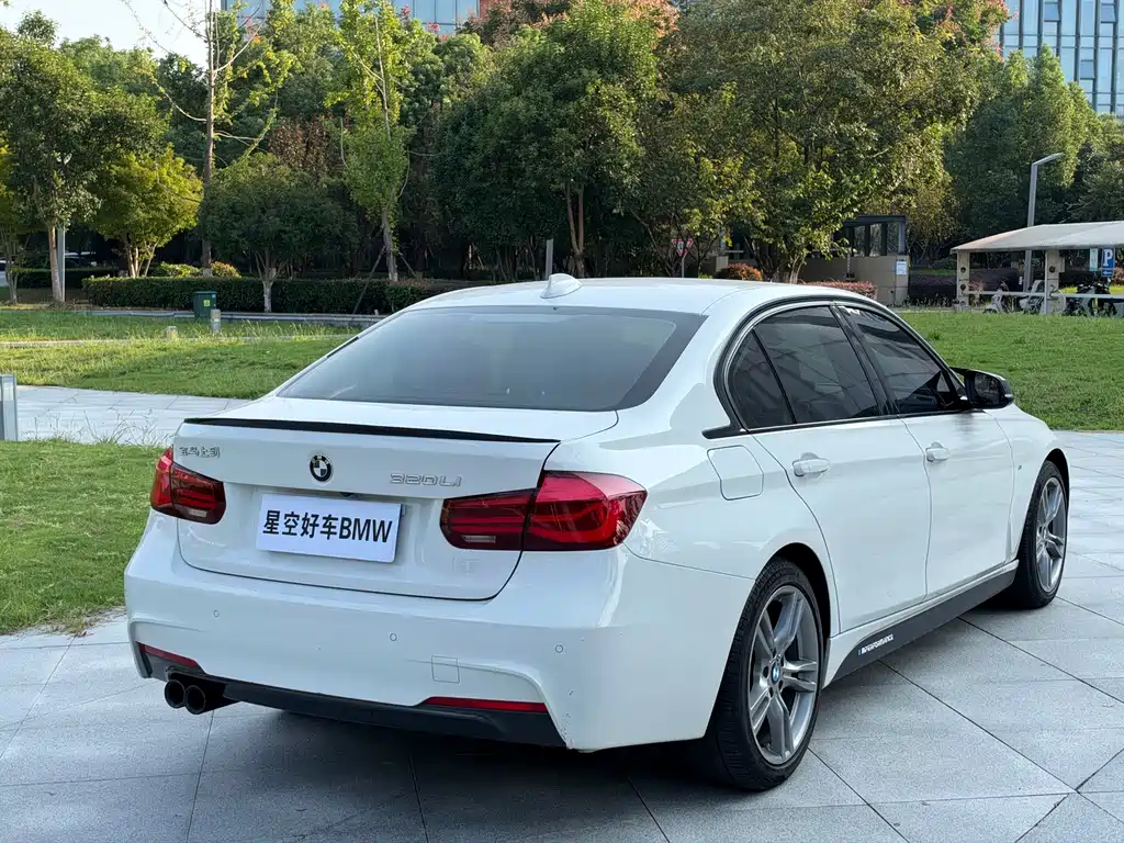 BMW 3 Series — миниатюра 21