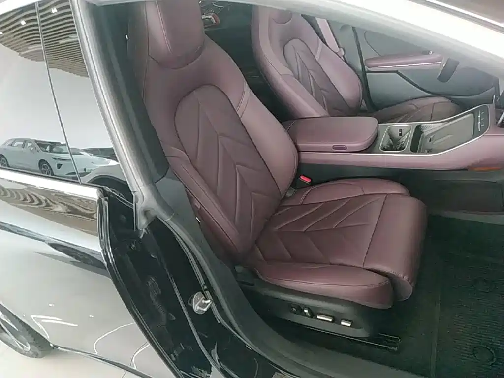 NIO ET5T — миниатюра 25
