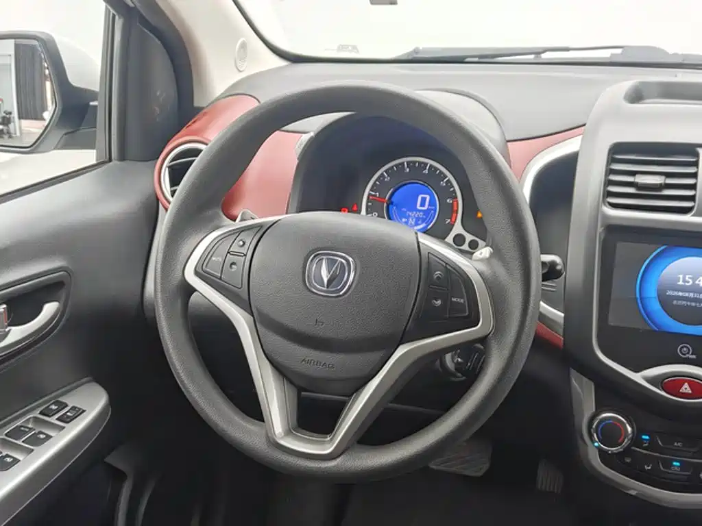 Changan BenBen — миниатюра 4