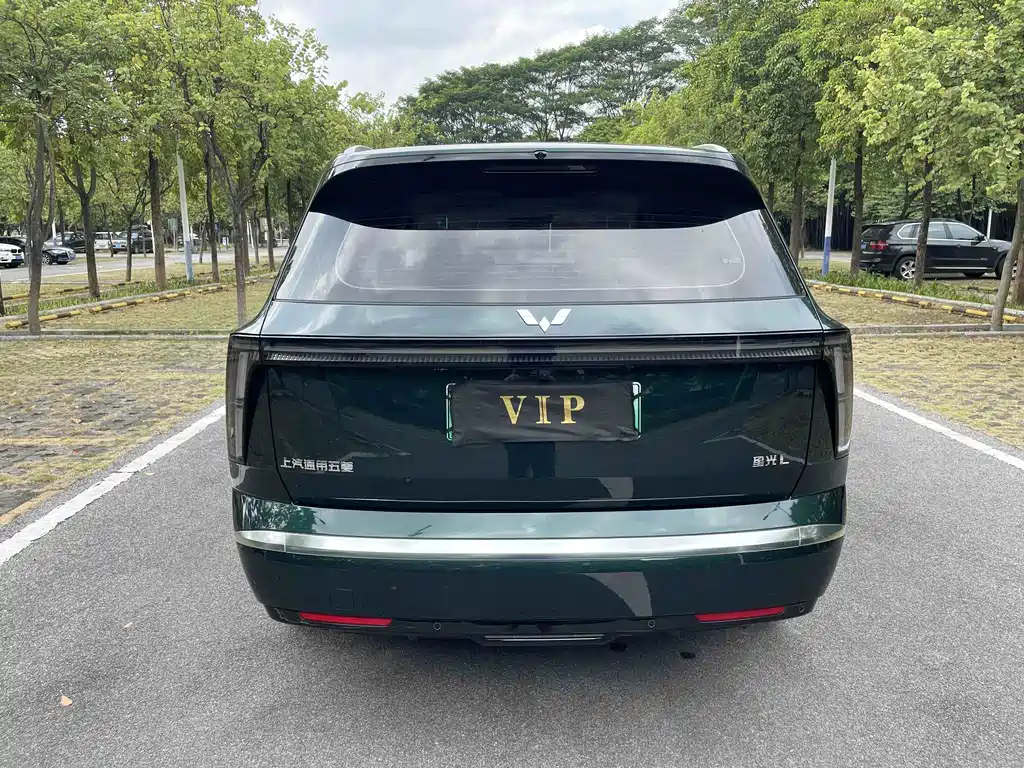 Wuling Xingguang L — миниатюра 6