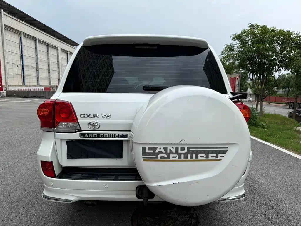 Toyota Land Cruiser — миниатюра 3