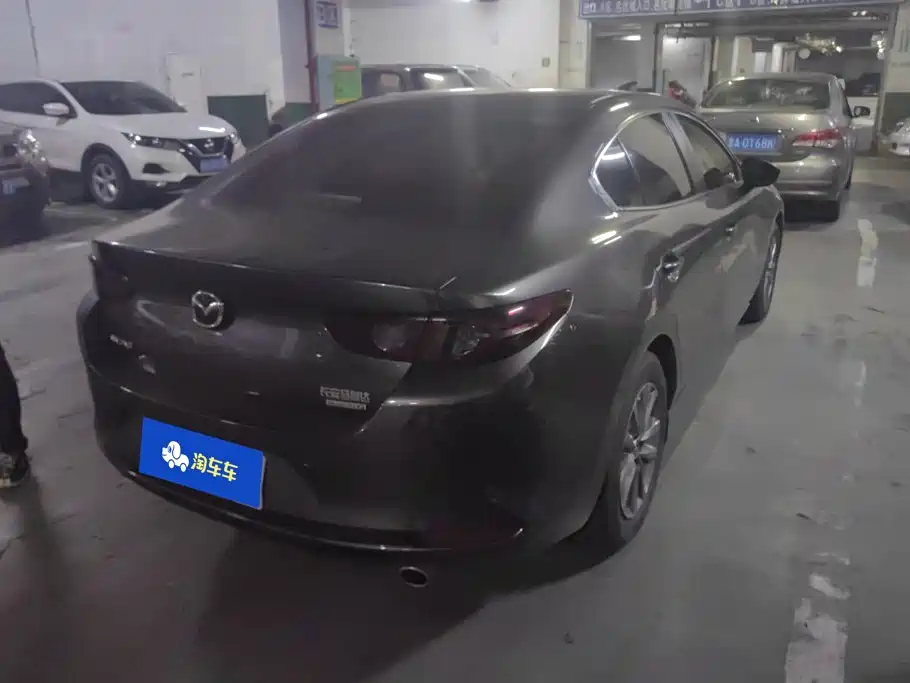 Mazda 3 Axela — миниатюра 3