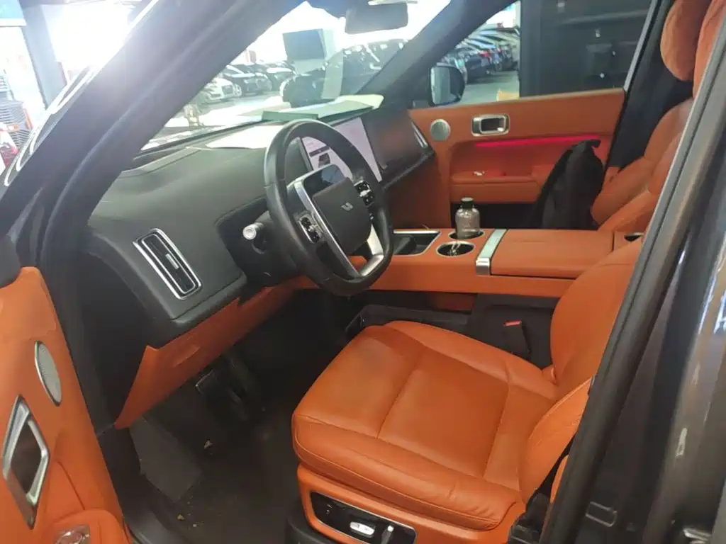 Li Auto Li L8 — миниатюра 15