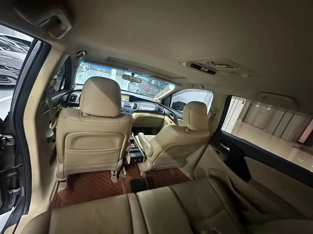 Honda Odyssey — миниатюра 11