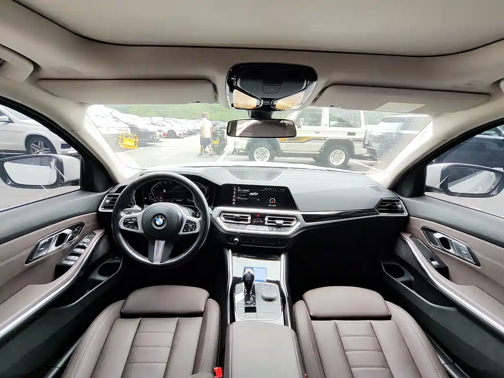 BMW 3 Series — миниатюра 8