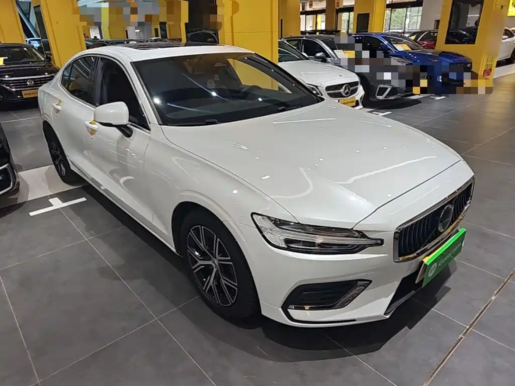Volvo S60 — миниатюра 4
