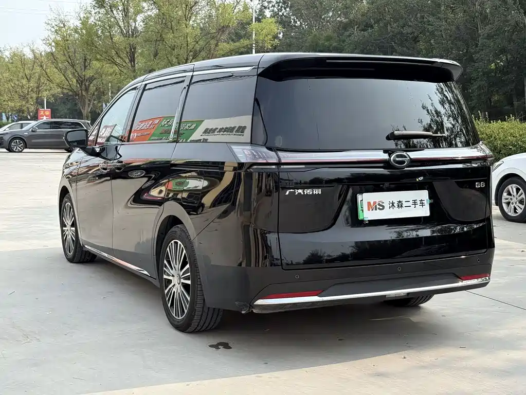 GAC Motor Trumpchi E8 PHEV — миниатюра 6
