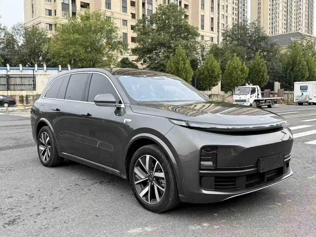 Li Auto Li L8 — миниатюра 3