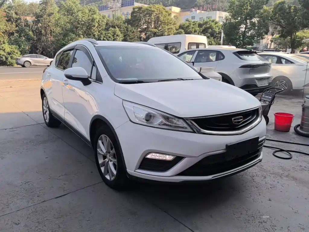 Geely Emgrand GS — миниатюра 4