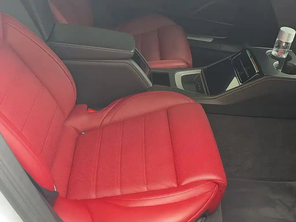 Porsche Panamera — миниатюра 5