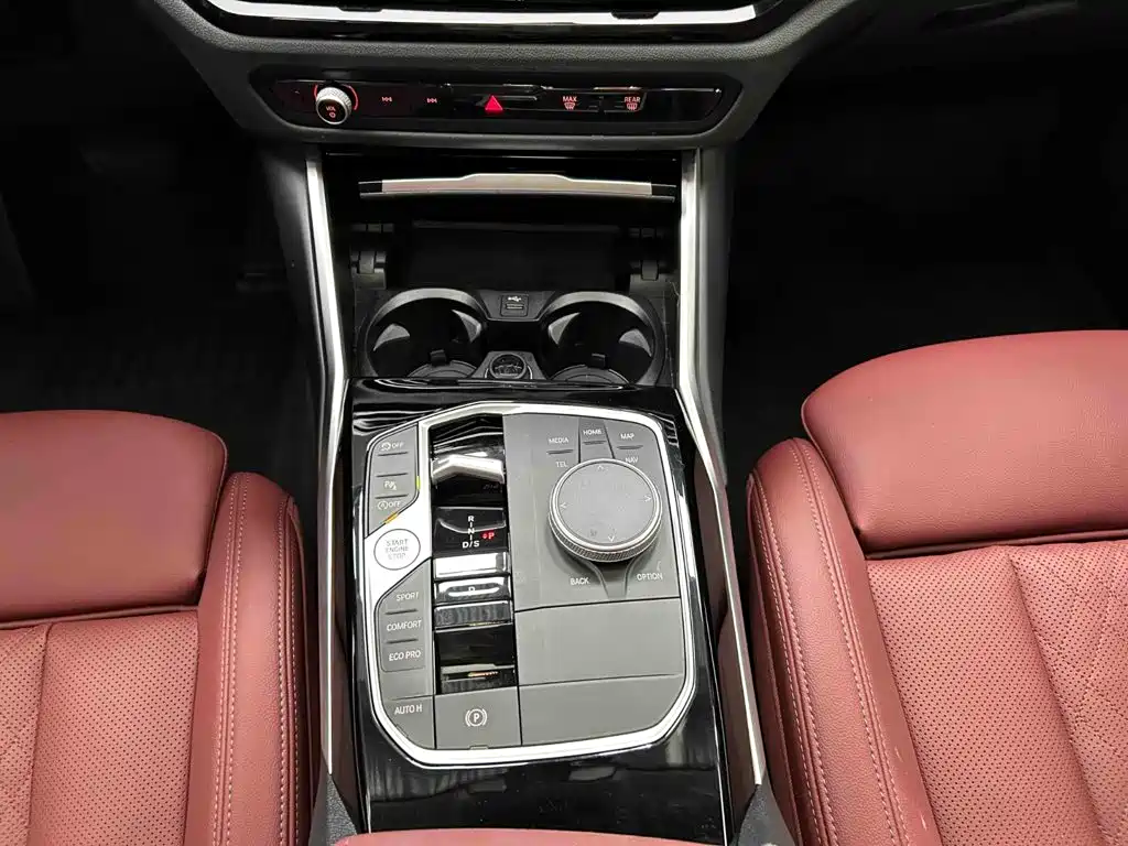 BMW 3 Series — миниатюра 10