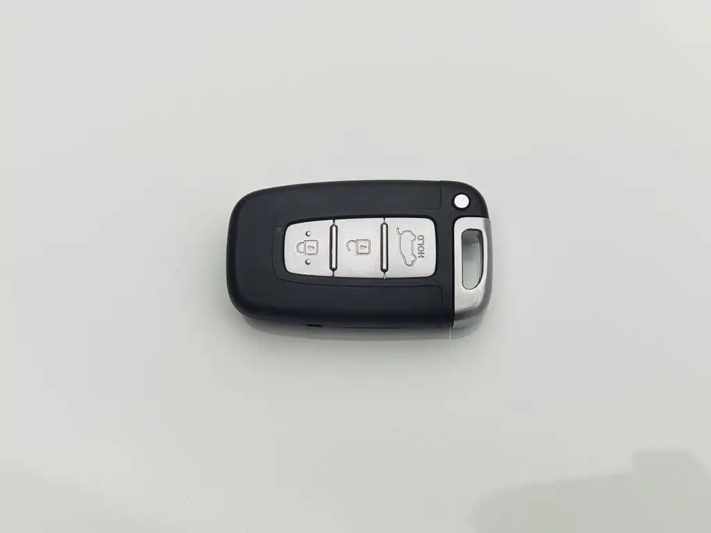 Hyundai Veloster — миниатюра 19