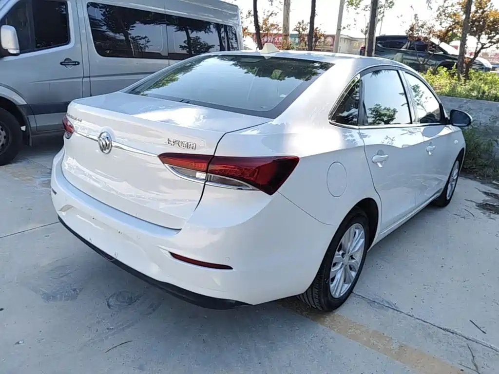 Buick Excelle — миниатюра 7