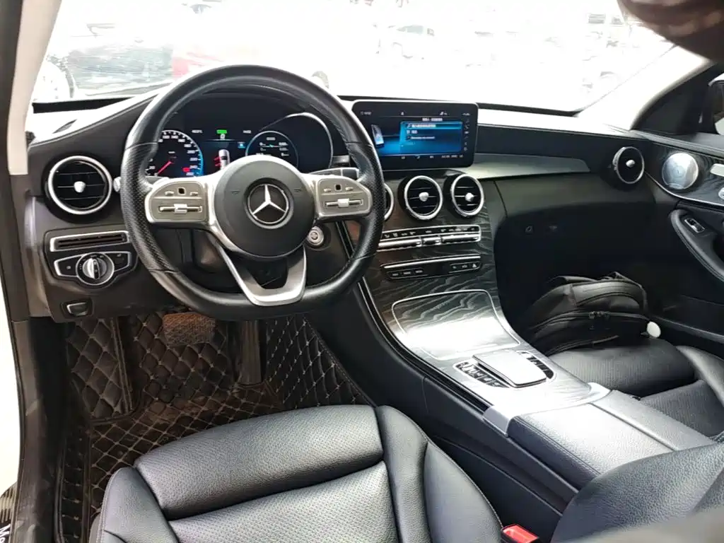 Mercedes-Benz C-Class — миниатюра 10