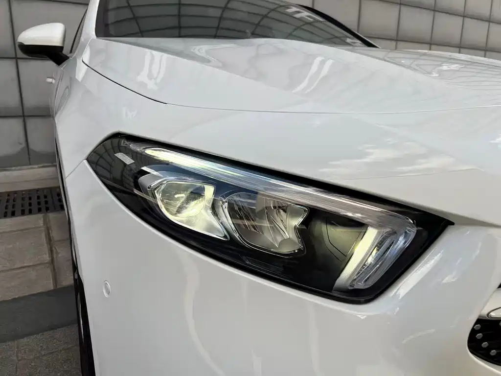 Mercedes-Benz A-Class — миниатюра 4