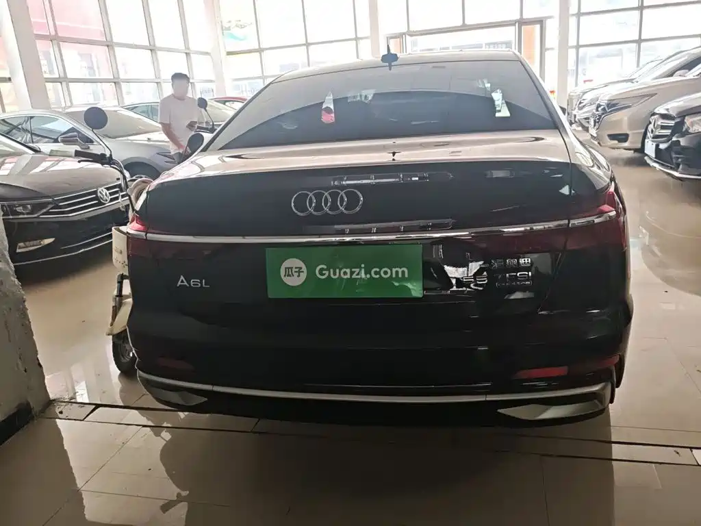 Audi A6L 2024 55 TFSI quattro Premium
