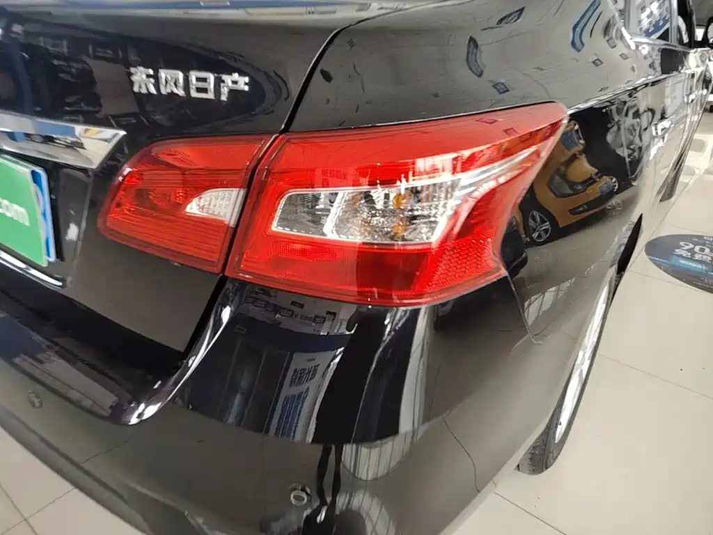 Nissan Sylphy — миниатюра 8