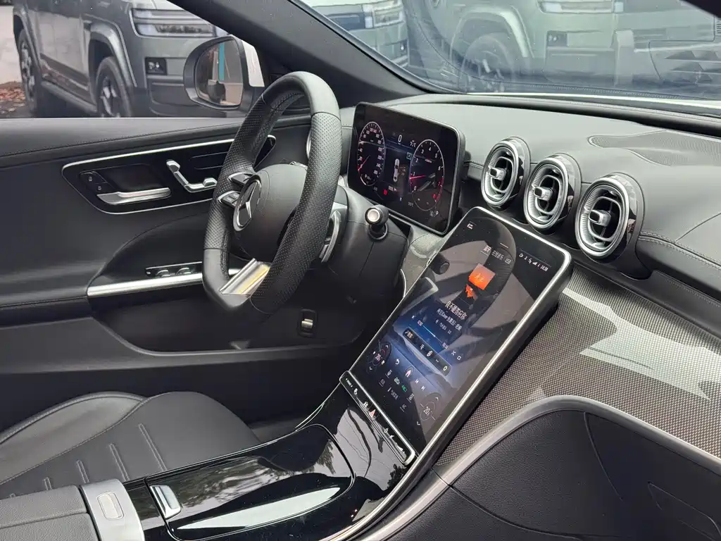 Mercedes-Benz C-Class — миниатюра 15