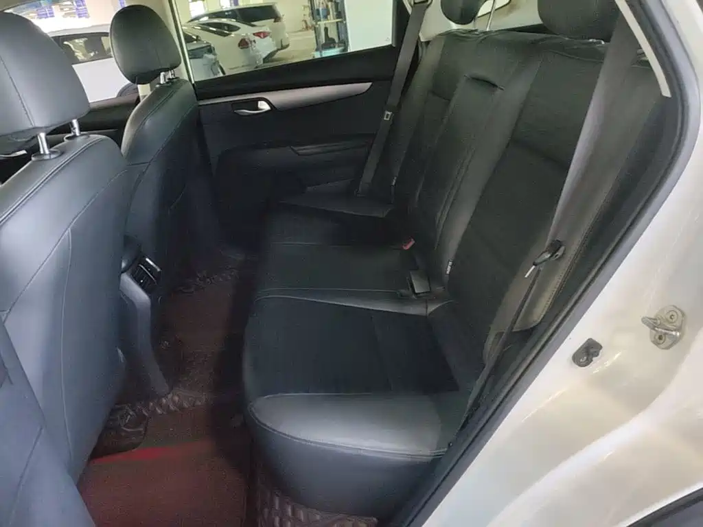 Kia Sportage — миниатюра 17