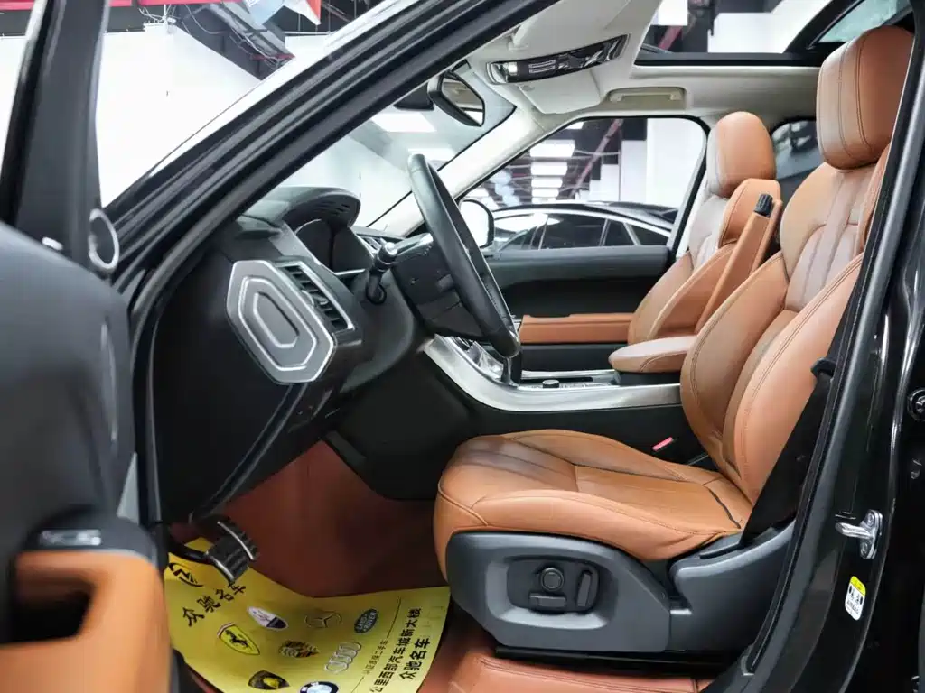 Land Rover Sport — миниатюра 8