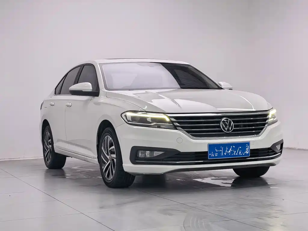 Volkswagen Lavida — миниатюра 2