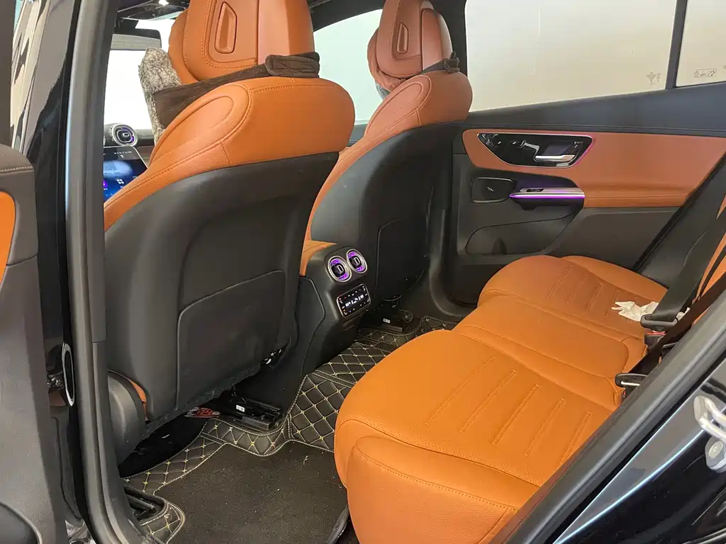 Mercedes-Benz GLC — миниатюра 9